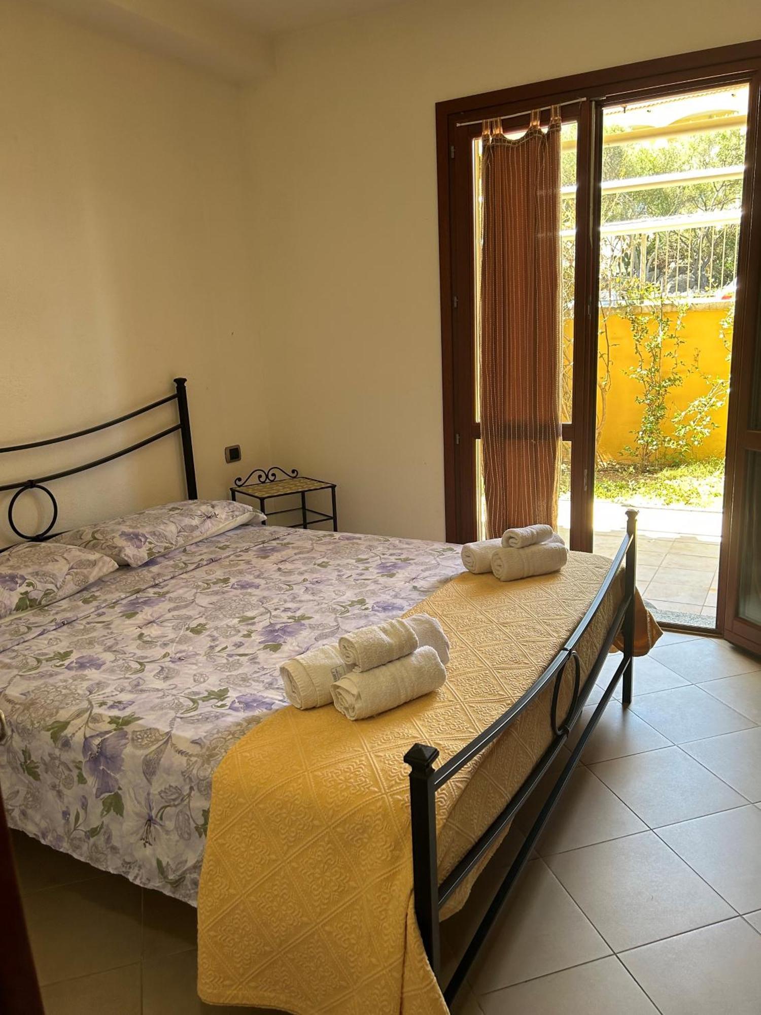 La Casa Azzurra Lejlighed La Maddalena  Eksteriør billede